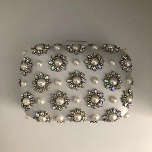 Aldo Pearl Flower Clutch